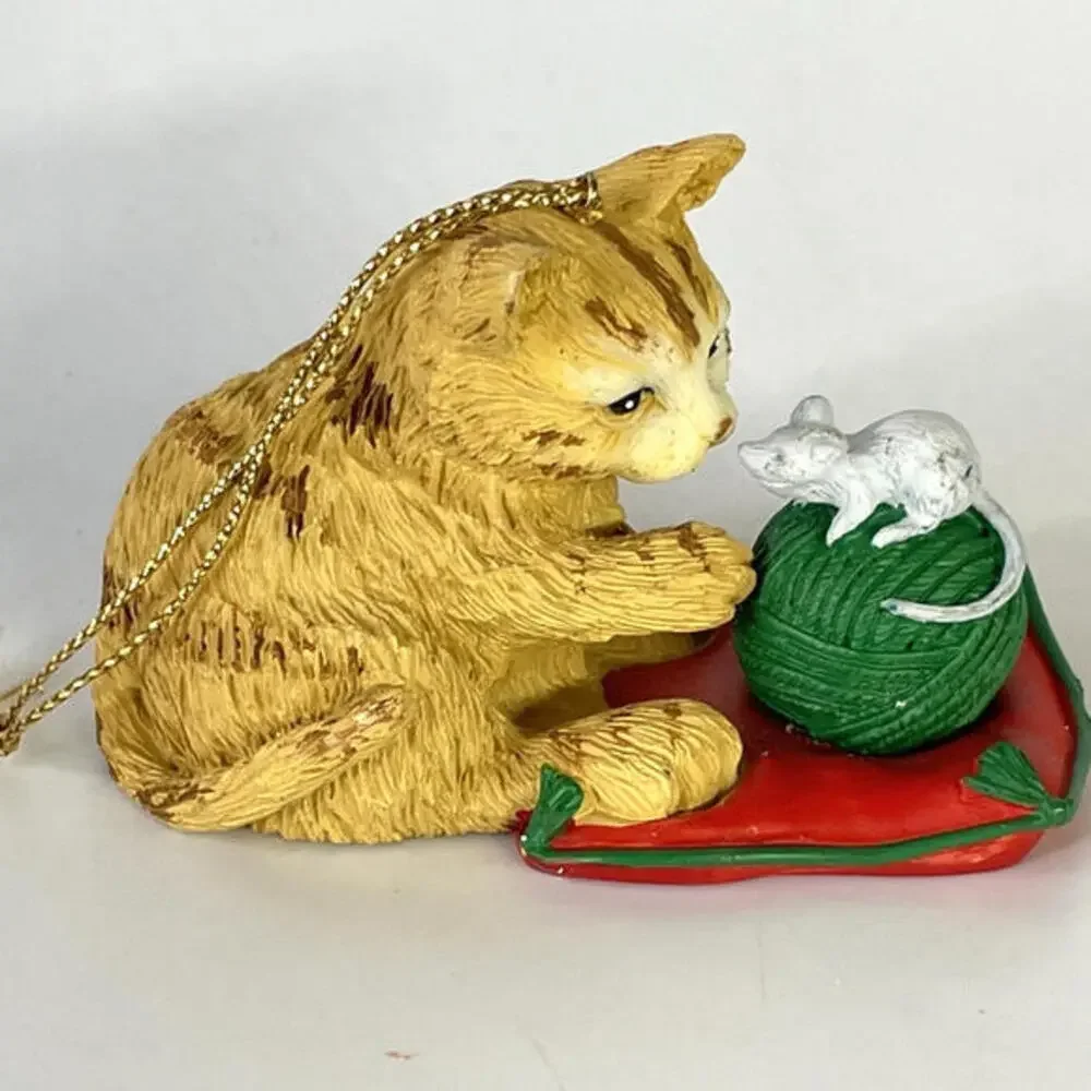 Cute Tabby Cat With Yarn And Mouse Christmas Ornament‎